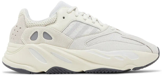 Yeezy Boost 700 Blanc